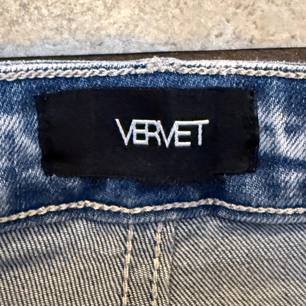 Vervet Crop Skinny Fit Jeans - Picture 2 of 5